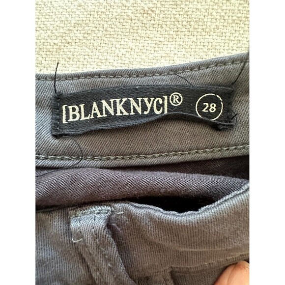 BLANKNYC Mid Rise Zip Pocket Utility Skinny Pants Womens Size 28 Black - Picture 6 of 16